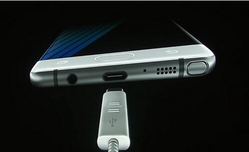 1504768341634417.png 手机连接