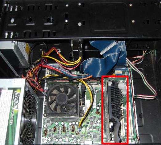 拆开电脑机箱教程 拆开电脑机箱教程