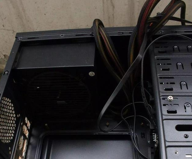 电脑组装教程图解