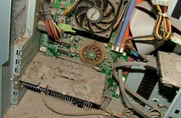 电脑自动关机怎么解决